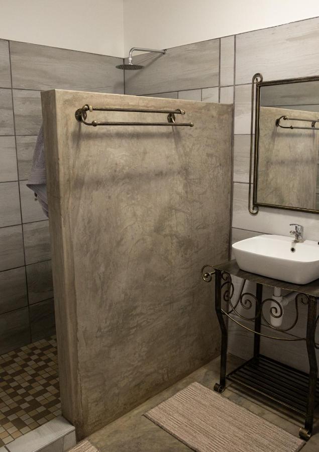 Olienhoff Guesthouse And Rest Camp Otavi エクステリア 写真