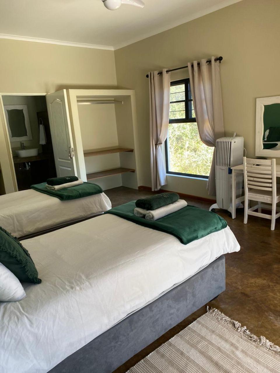 Olienhoff Guesthouse And Rest Camp Otavi エクステリア 写真