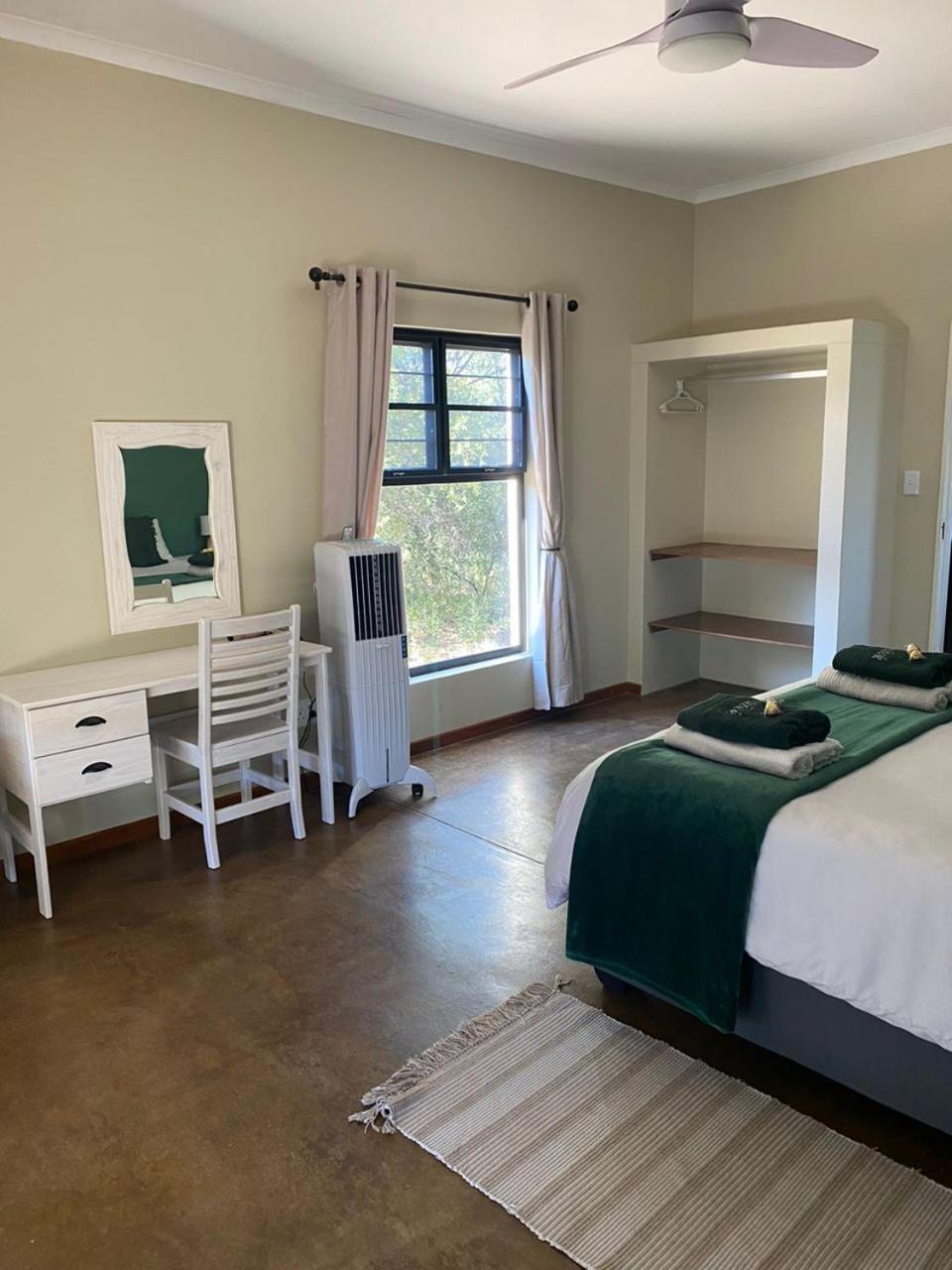 Olienhoff Guesthouse And Rest Camp Otavi エクステリア 写真