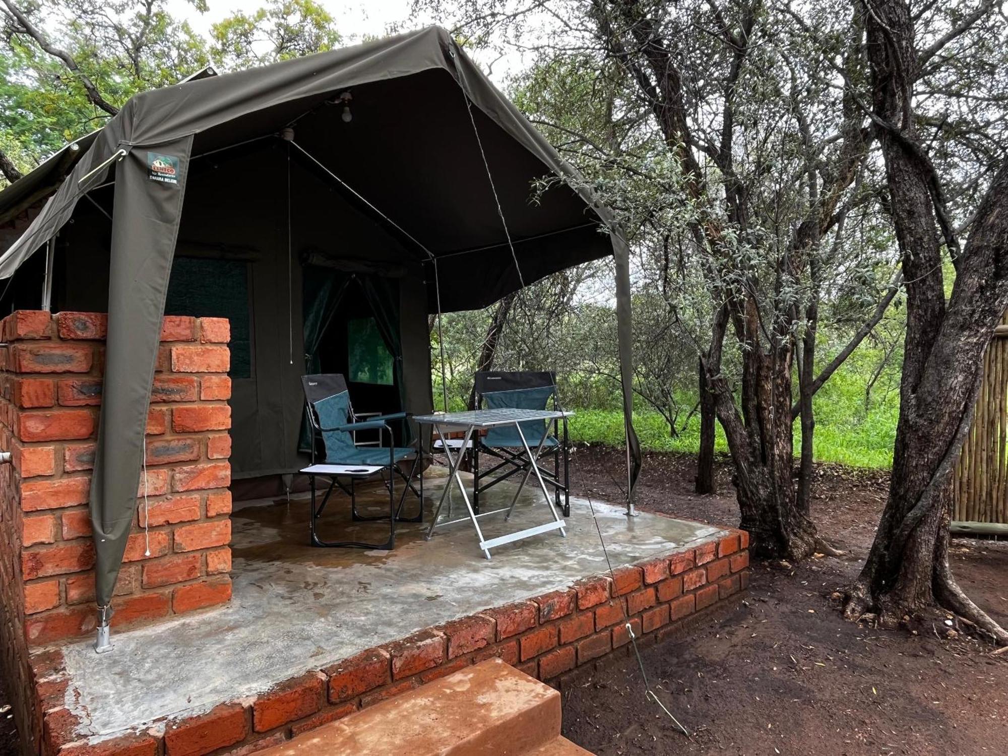 Olienhoff Guesthouse And Rest Camp Otavi エクステリア 写真