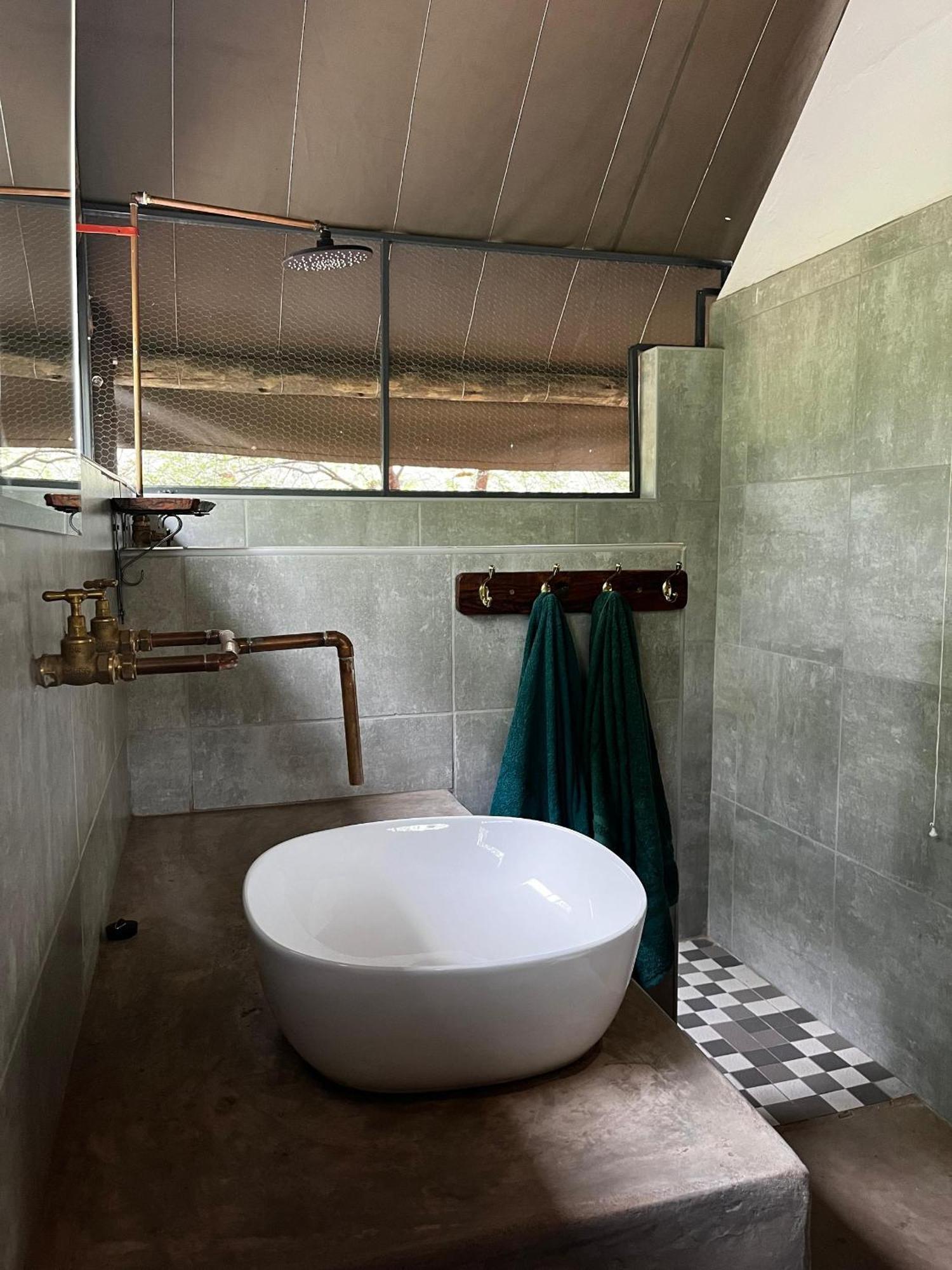 Olienhoff Guesthouse And Rest Camp Otavi エクステリア 写真