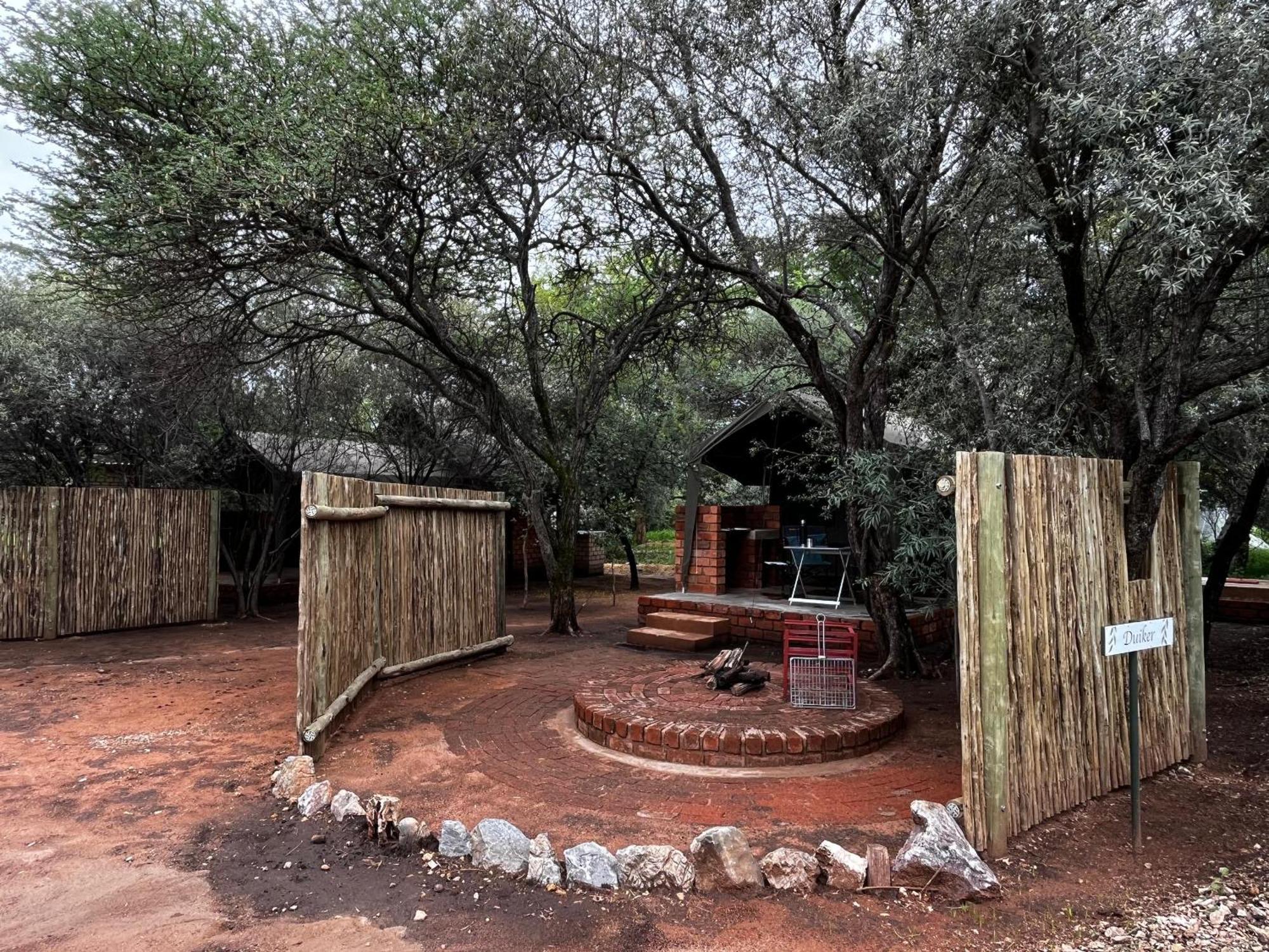 Olienhoff Guesthouse And Rest Camp Otavi エクステリア 写真