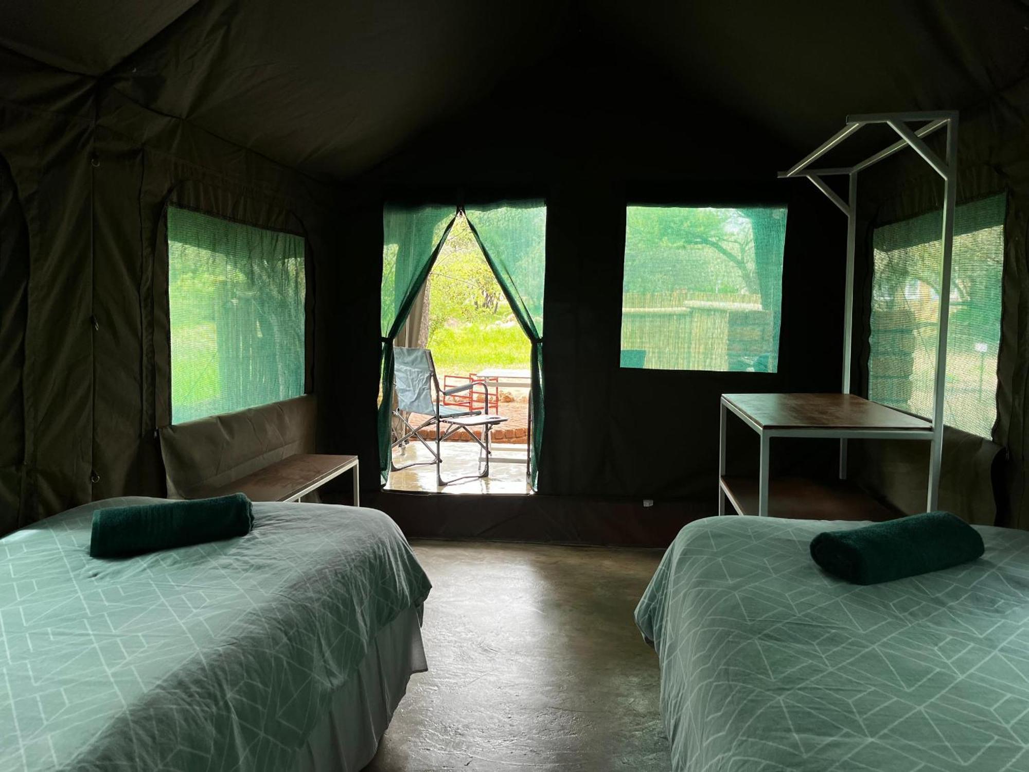Olienhoff Guesthouse And Rest Camp Otavi エクステリア 写真