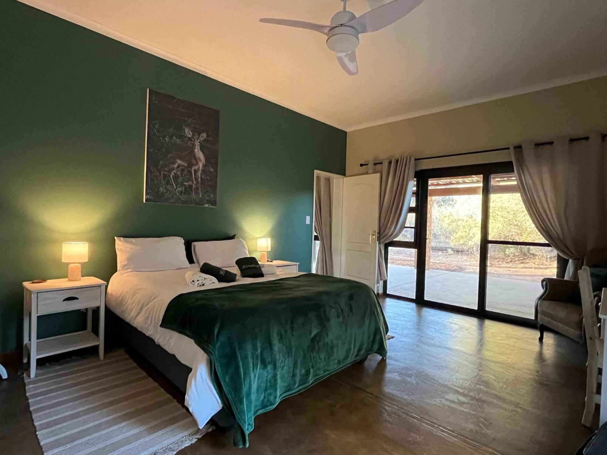Olienhoff Guesthouse And Rest Camp Otavi エクステリア 写真