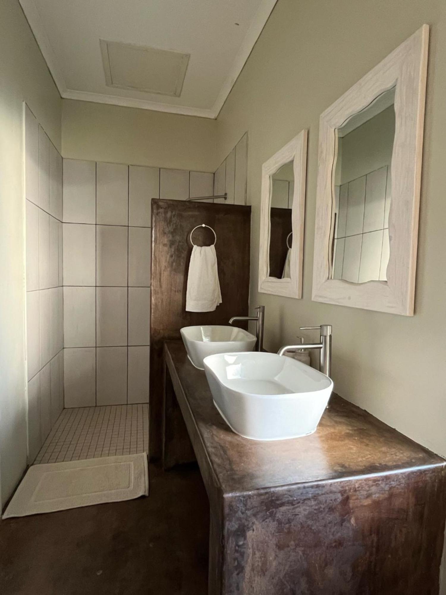 Olienhoff Guesthouse And Rest Camp Otavi エクステリア 写真