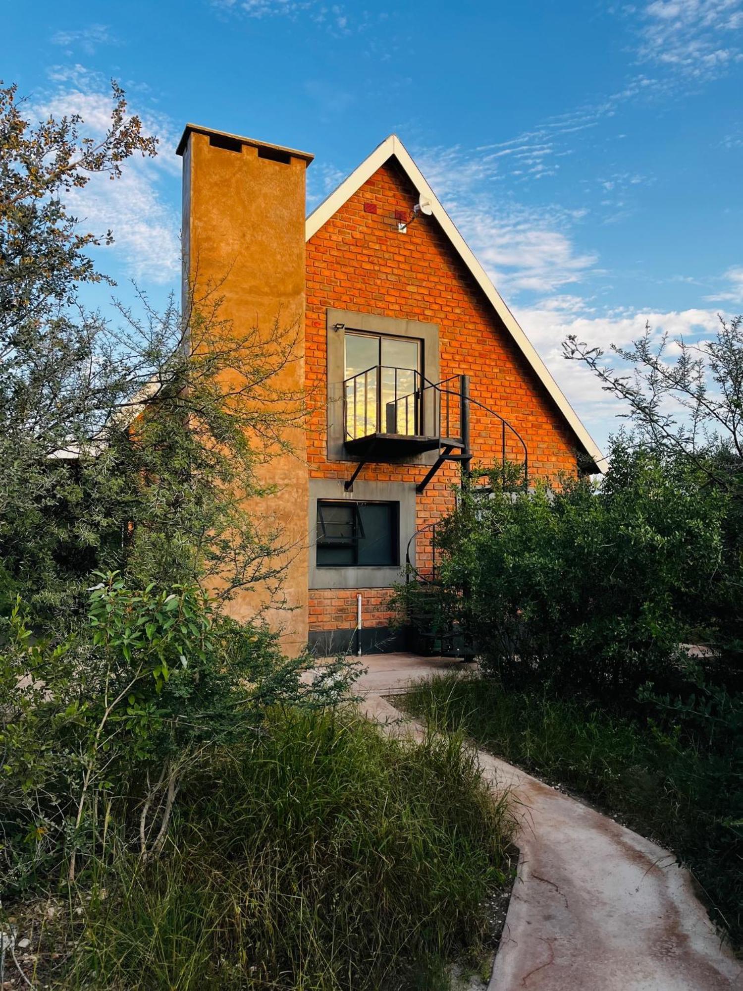 Olienhoff Guesthouse And Rest Camp Otavi エクステリア 写真